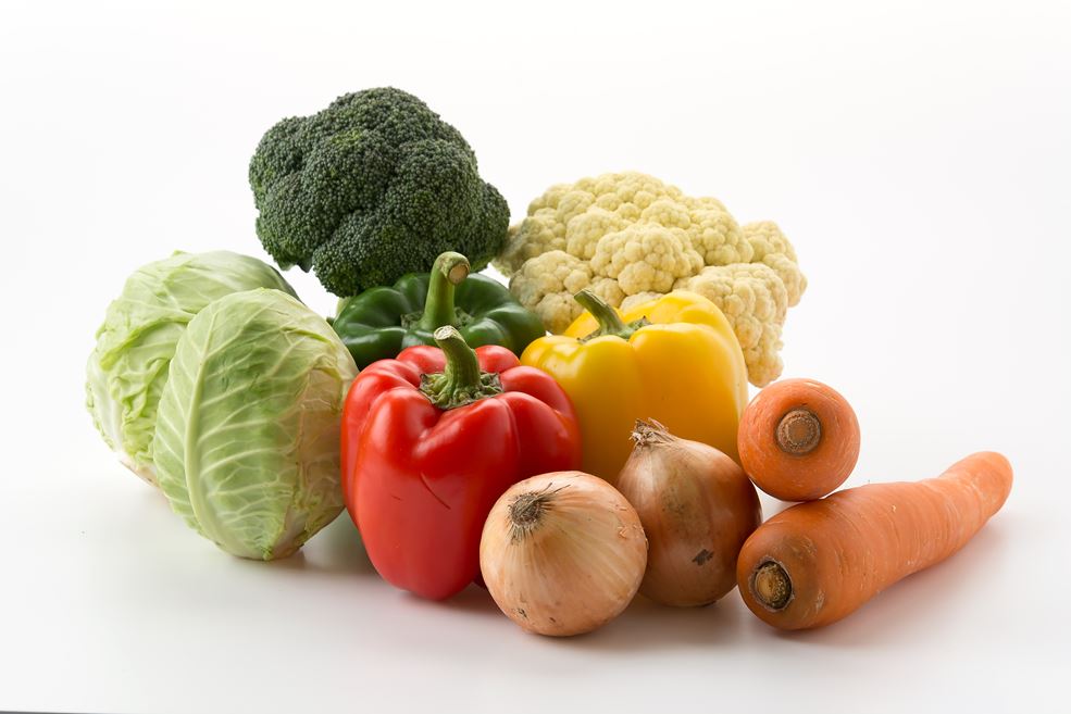 Besides fruit and vegetables also residuals like stems and leaves are produced.
